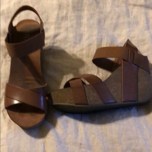 MIA WEDGES